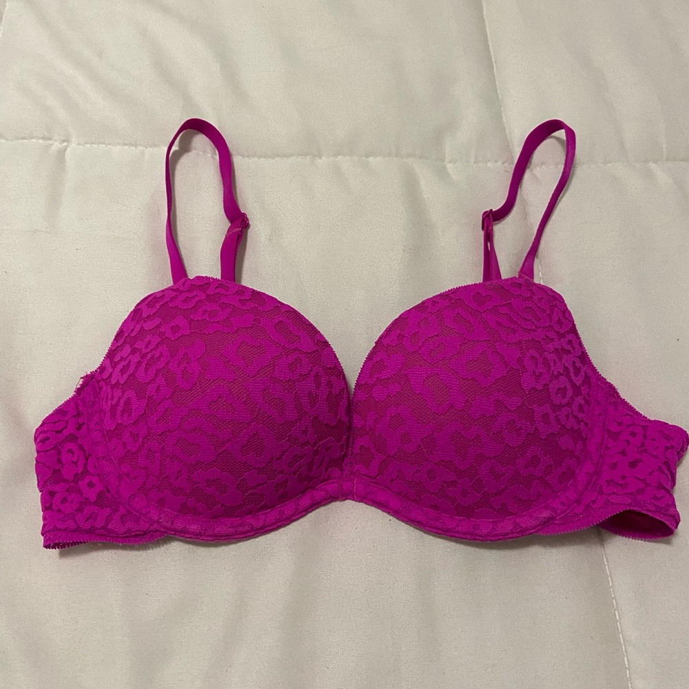 Victoria Secret Bra “The Lacie “